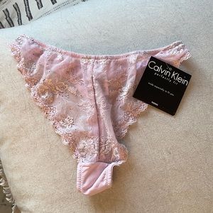 NWT Calvin Klein Lavender Lace Thong